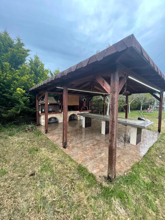 Ευχάριστο Εξοχικό Σπίτι Με Barbeque Leilighet Skála Foúrkas Eksteriør bilde
