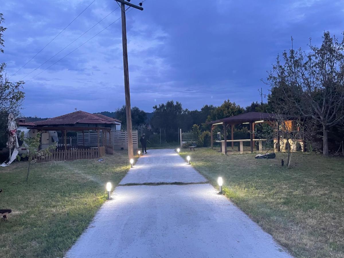 Ευχάριστο Εξοχικό Σπίτι Με Barbeque Leilighet Skála Foúrkas Eksteriør bilde