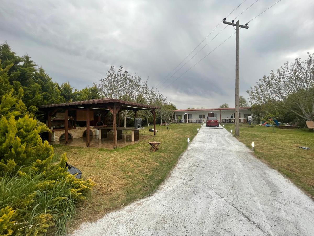 Ευχάριστο Εξοχικό Σπίτι Με Barbeque Leilighet Skála Foúrkas Eksteriør bilde
