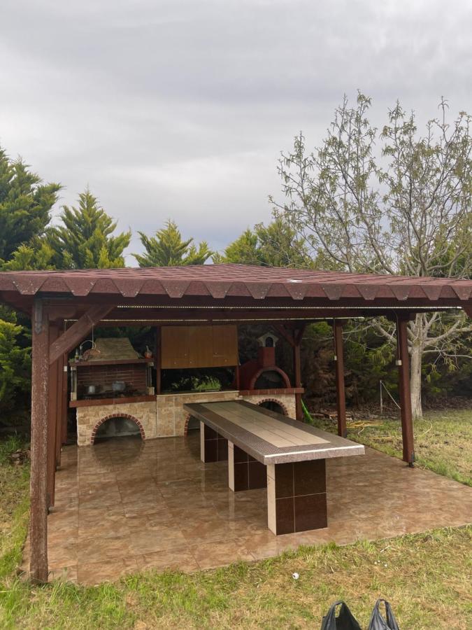 Ευχάριστο Εξοχικό Σπίτι Με Barbeque Leilighet Skála Foúrkas Eksteriør bilde